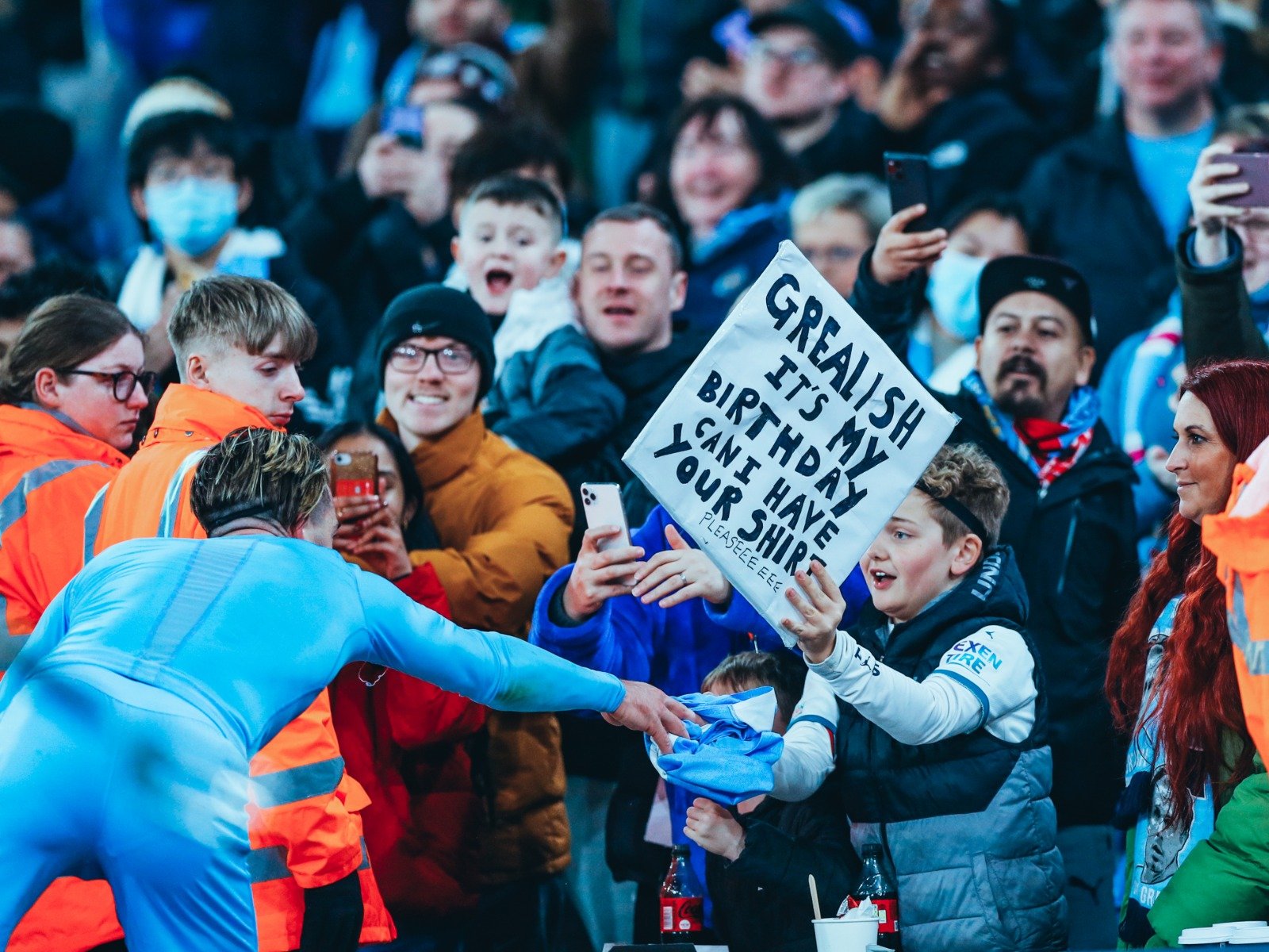 的高度与传 的高度与传